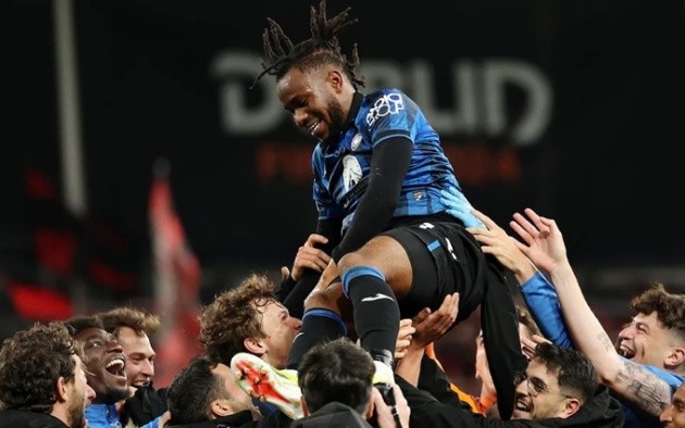 Ademola Lookman trở thành mục tiêu của Barca trong kỳ chuyển nhượng