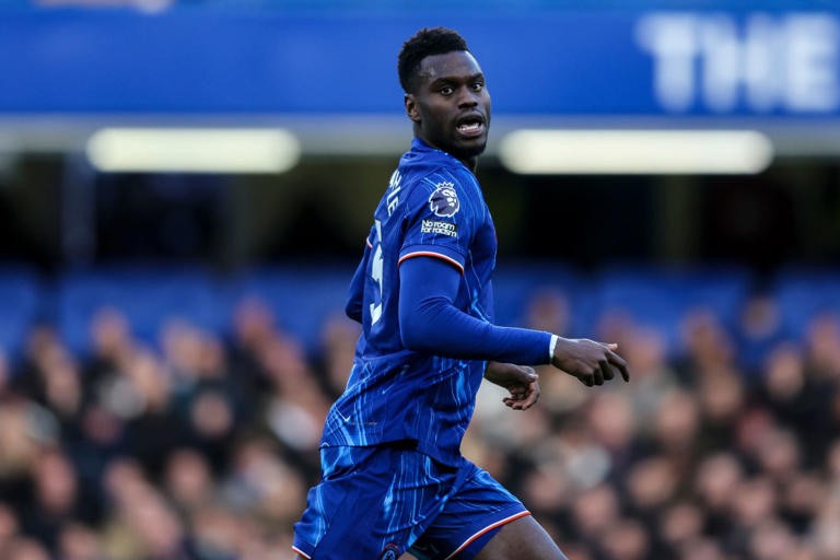 Benoit Badiashile có thể chuyển đến Inter Milan để tìm kiếm cơ hội thi đấu thường xuyên hơn