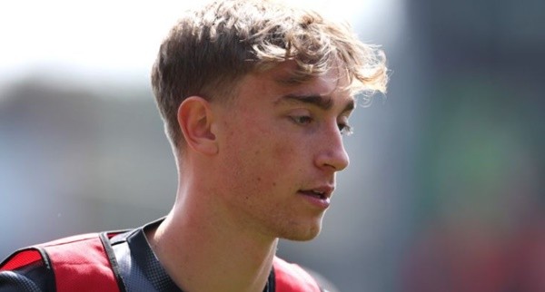 Dean Huijsen - trung vệ trẻ Bournemouth lọt vào tầm ngắm của Chelsea