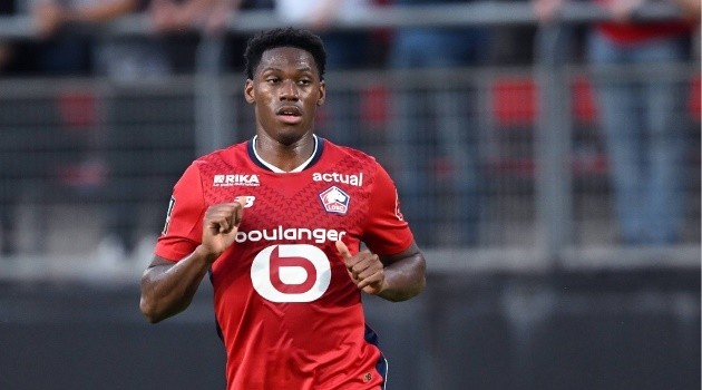Jonathan David ăn mừng bàn thắng cho Lille - mục tiêu tiền đạo tiềm năng của Arsenal
