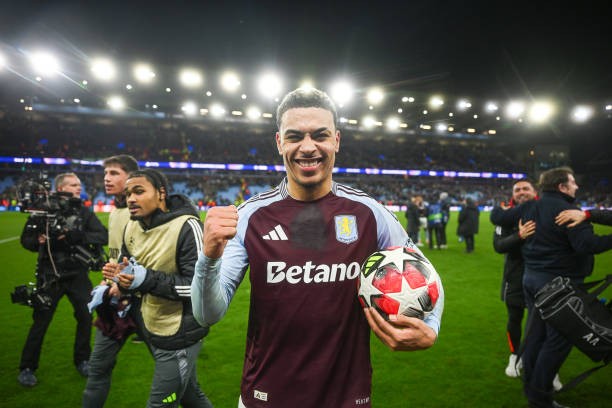 Morgan Rogers thi đấu ấn tượng trong màu áo Aston Villa mùa giải này