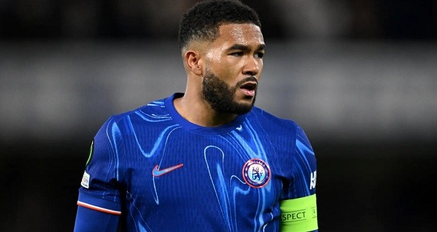Reece James trong màu áo Chelsea mùa giải 2025, thể hiện sự trở lại sau chấn thương