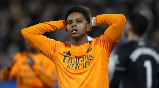Rodrygo Goes trầm ngâm về tương lai tại Real Madrid trong bối cảnh phong độ sa sút