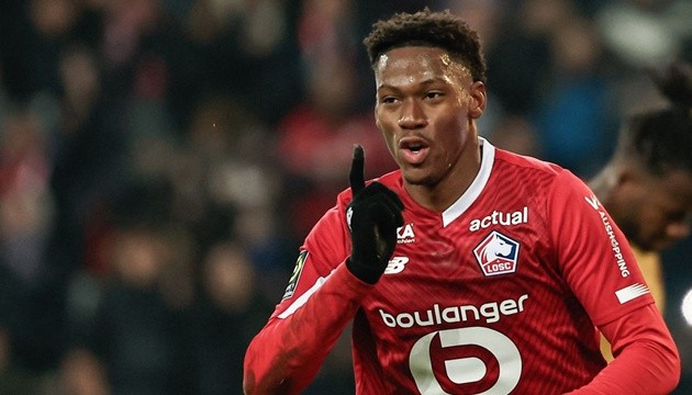 Tiền đạo Jonathan David của Lille đang tập trung thi đấu, là mục tiêu chuyển nhượng của nhiều đội bóng lớn châu Âu hè 2025