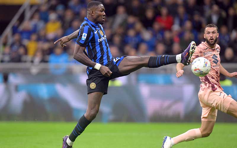 Cầu thủ Inter Milan Lautaro Martinez ăn mừng bàn thắng trong trận đấu Serie A